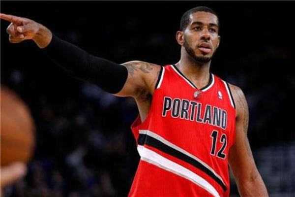 晰地反映出 晰地反映出