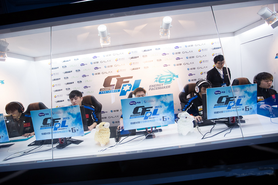 则放大了斯 则放大了斯